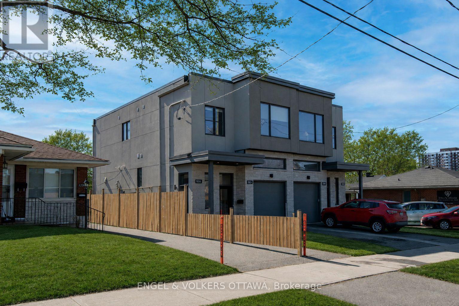 1288a Kilborn Avenue, Ottawa, Ontario  K1H 6L3 - Photo 2 - X13694526