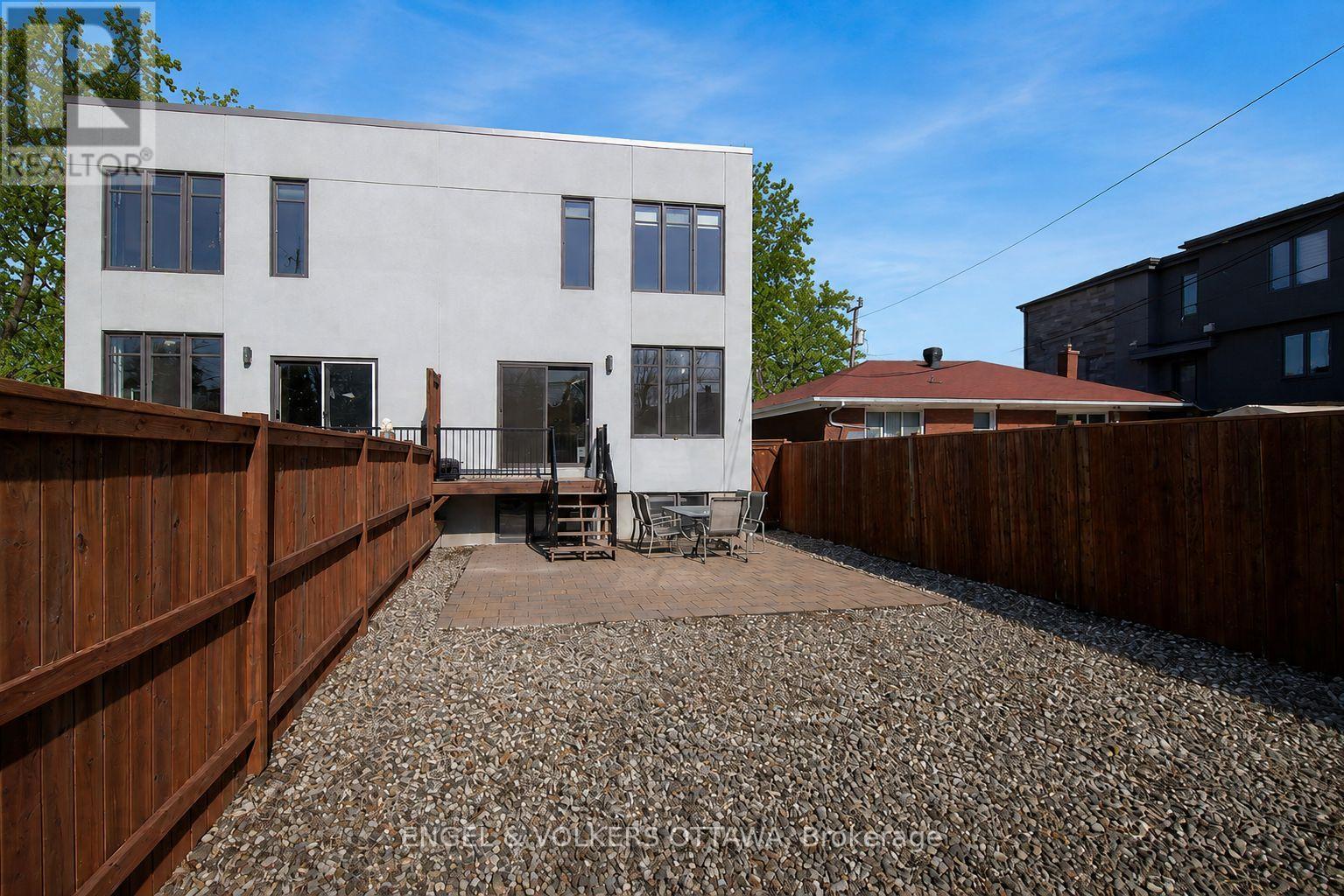 1288a Kilborn Avenue, Ottawa, Ontario  K1H 6L3 - Photo 34 - X13694526