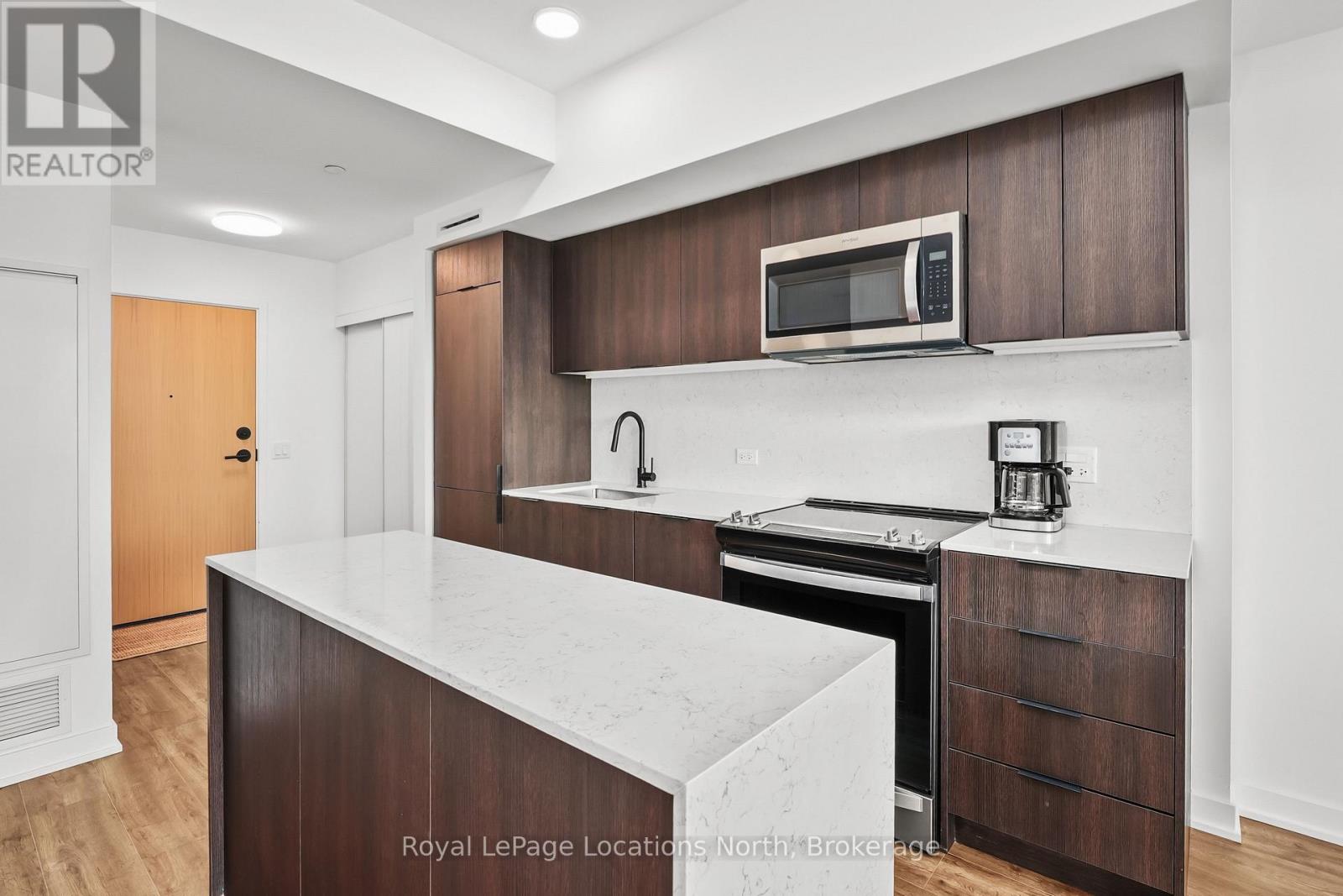 31 Huron, Unit 208 Street, Collingwood, Ontario  L9Y 5T7 - Photo 7 - S13694546