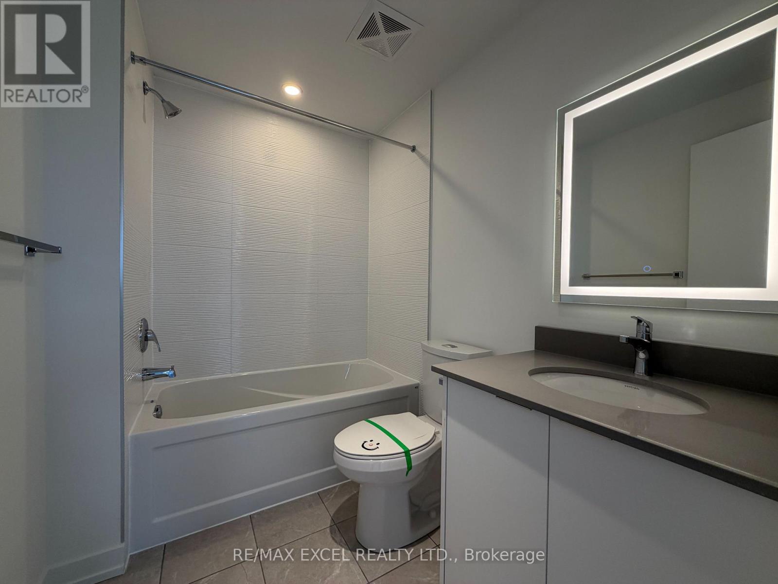 67 - 10 Calamint Lane, Toronto, Ontario  M1W 2H1 - Photo 38 - E13694434
