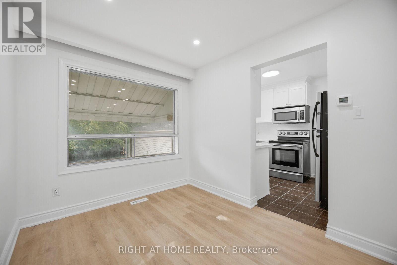 36 Rushley Drive, Toronto, Ontario  M1P 3S5 - Photo 13 - E13694472
