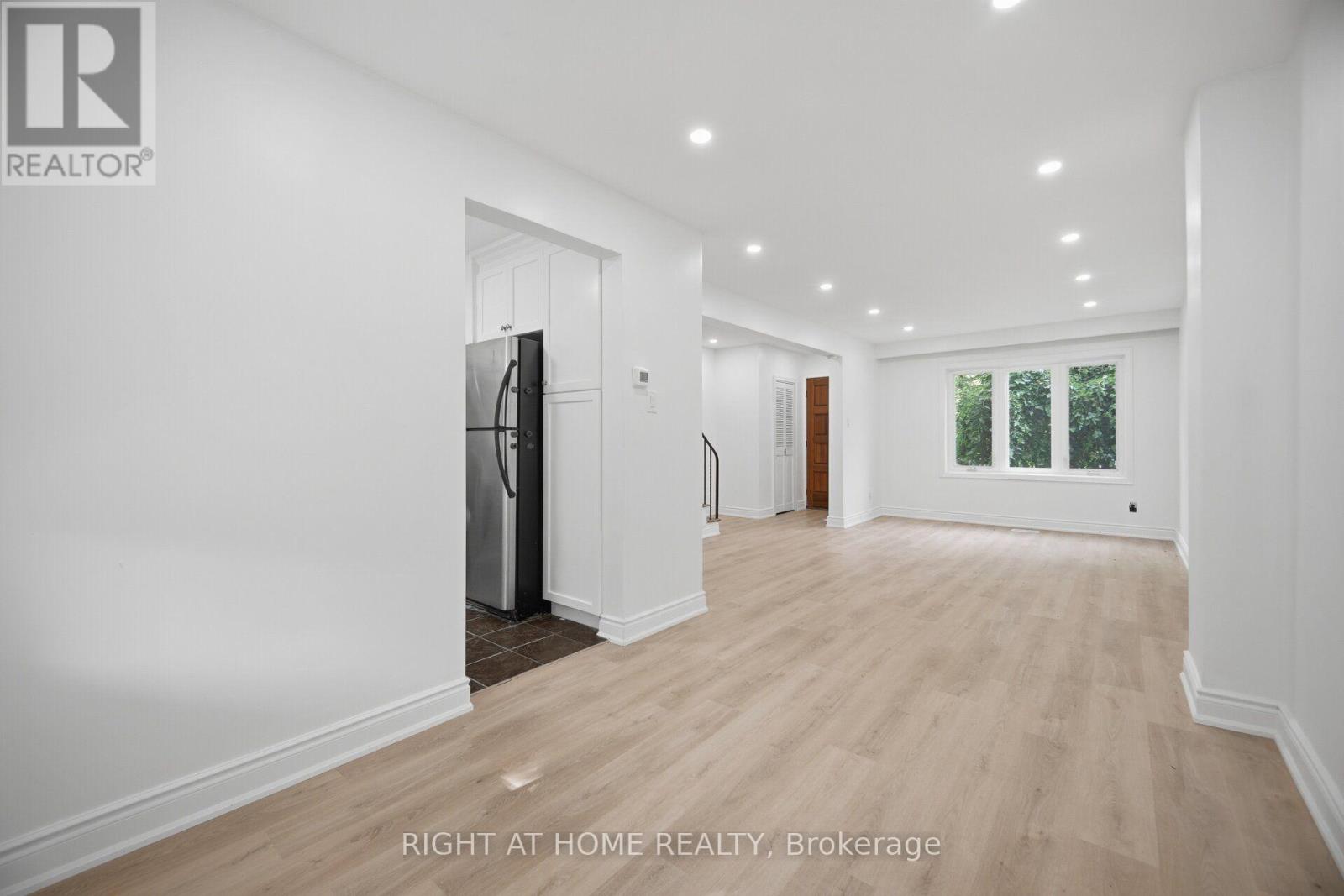 36 Rushley Drive, Toronto, Ontario  M1P 3S5 - Photo 14 - E13694472