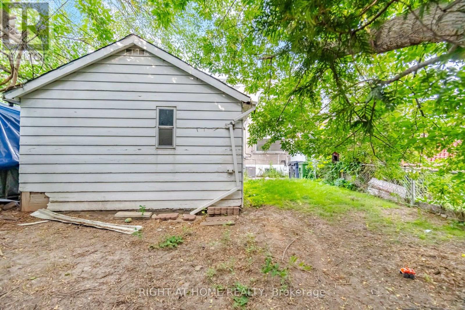 36 Rushley Drive, Toronto, Ontario  M1P 3S5 - Photo 44 - E13694472