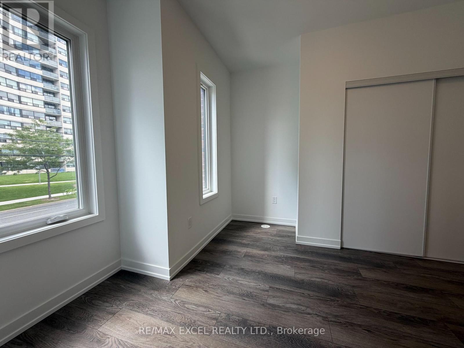 10 - 3069 Pharmacy Avenue, Toronto, Ontario  M1W 2H1 - Photo 10 - E13694474
