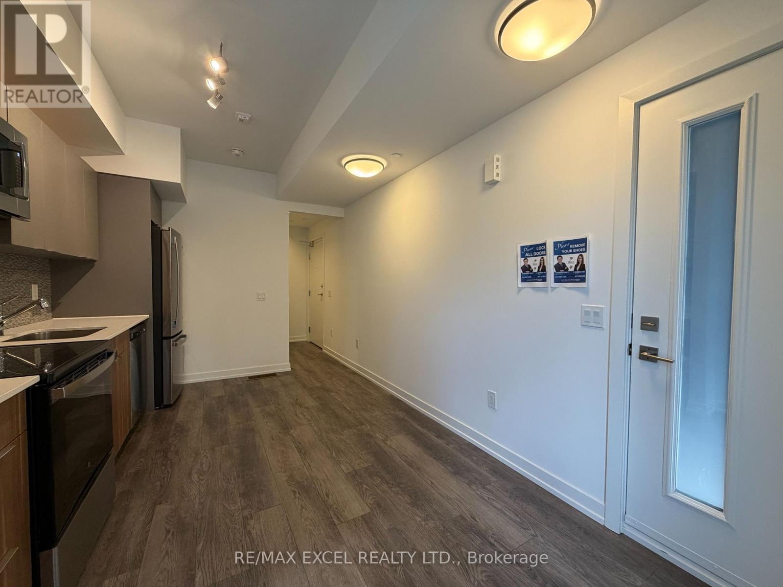 10 - 3069 Pharmacy Avenue, Toronto, Ontario  M1W 2H1 - Photo 6 - E13694474