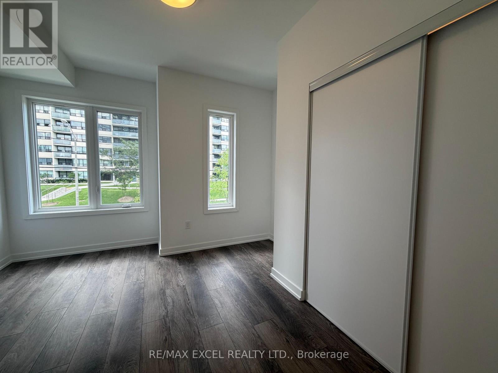 10 - 3069 Pharmacy Avenue, Toronto, Ontario  M1W 2H1 - Photo 7 - E13694474