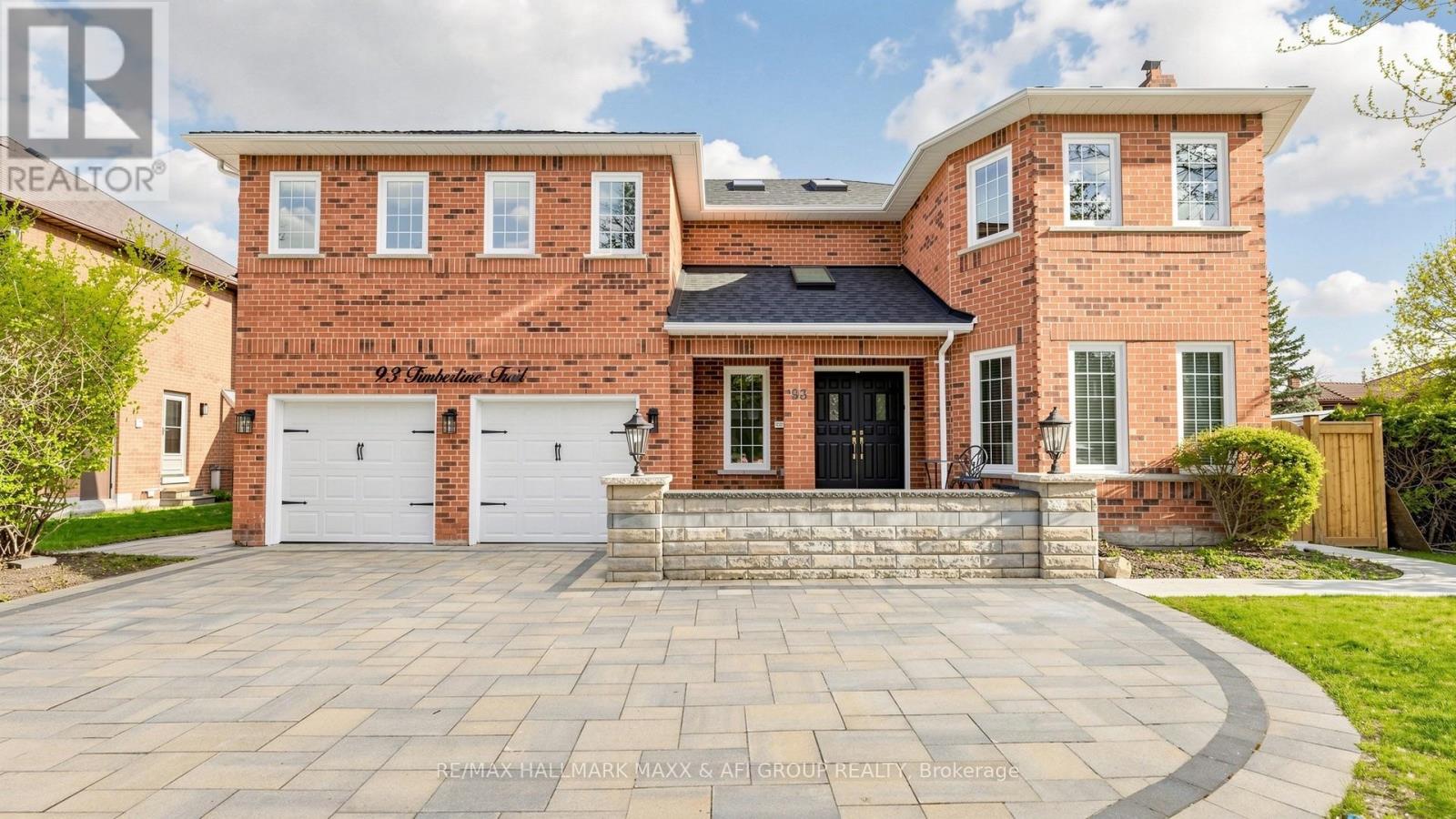93 TIMBERLINE TRAIL, Aurora, Ontario