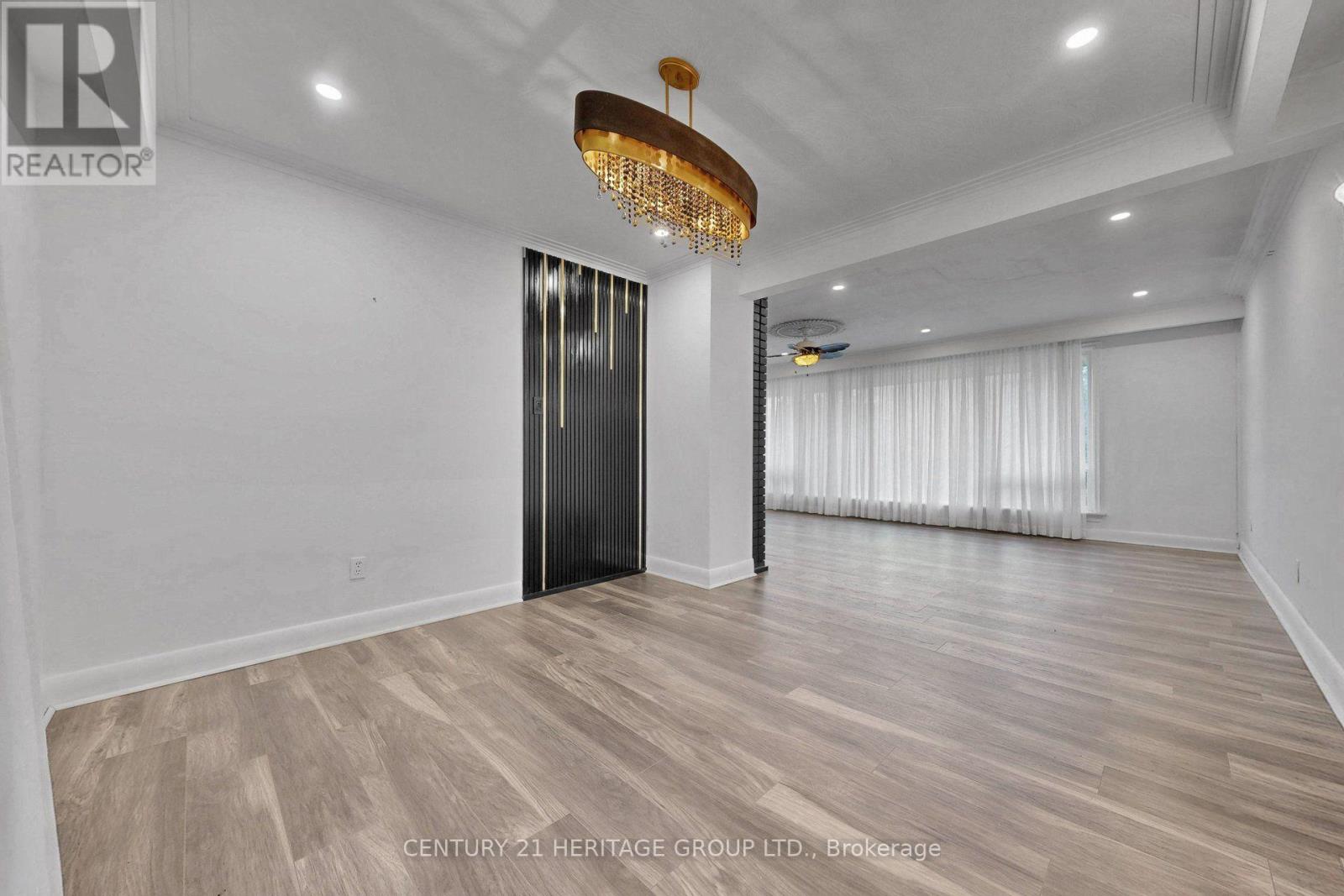 19 Oakbank Road, Vaughan, Ontario  L4J 2B8 - Photo 15 - N13694452