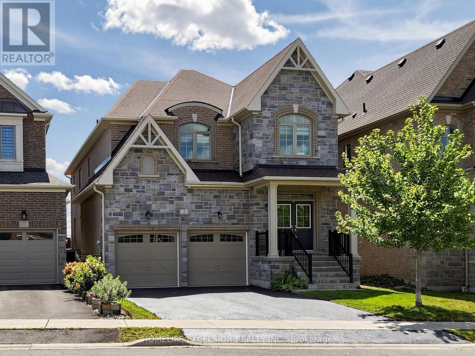 5 MANOR HAMPTON STREET, East Gwillimbury, Ontario