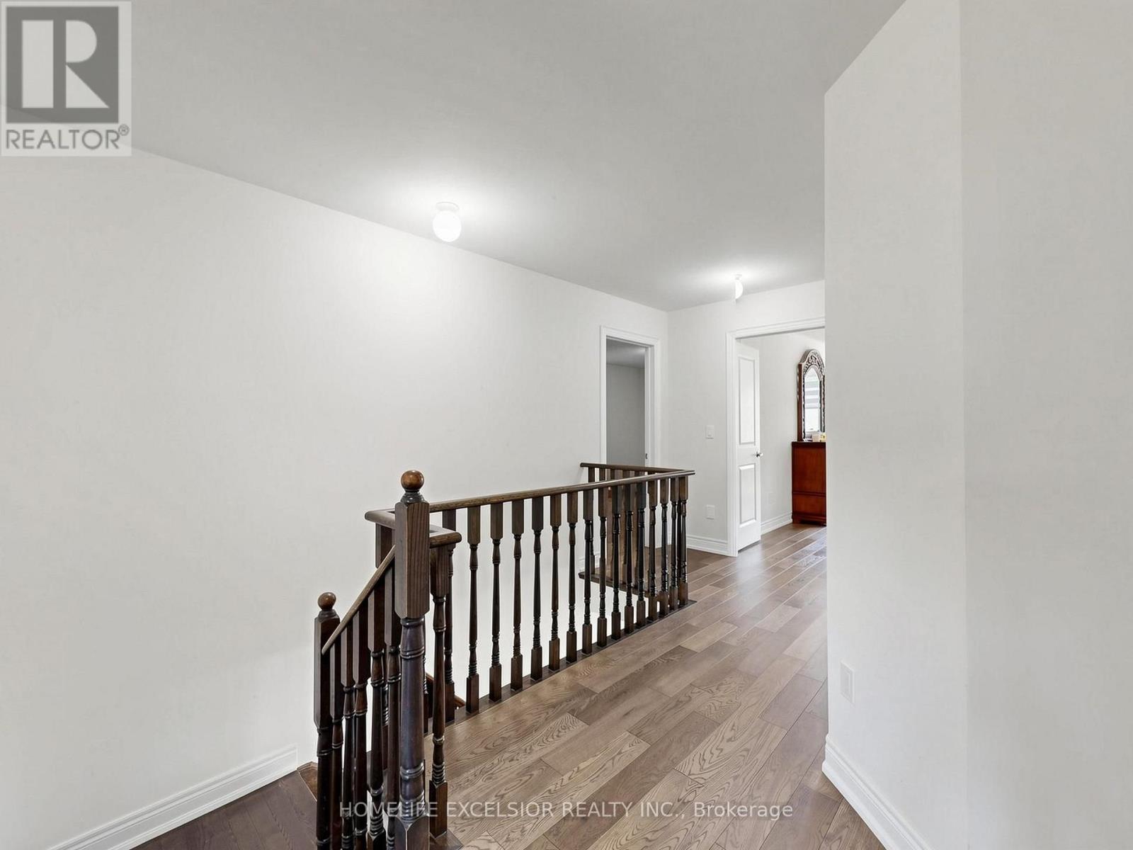 5 Manor Hampton Street, East Gwillimbury, Ontario L9N 0R1 - Photo 24 - N13694476