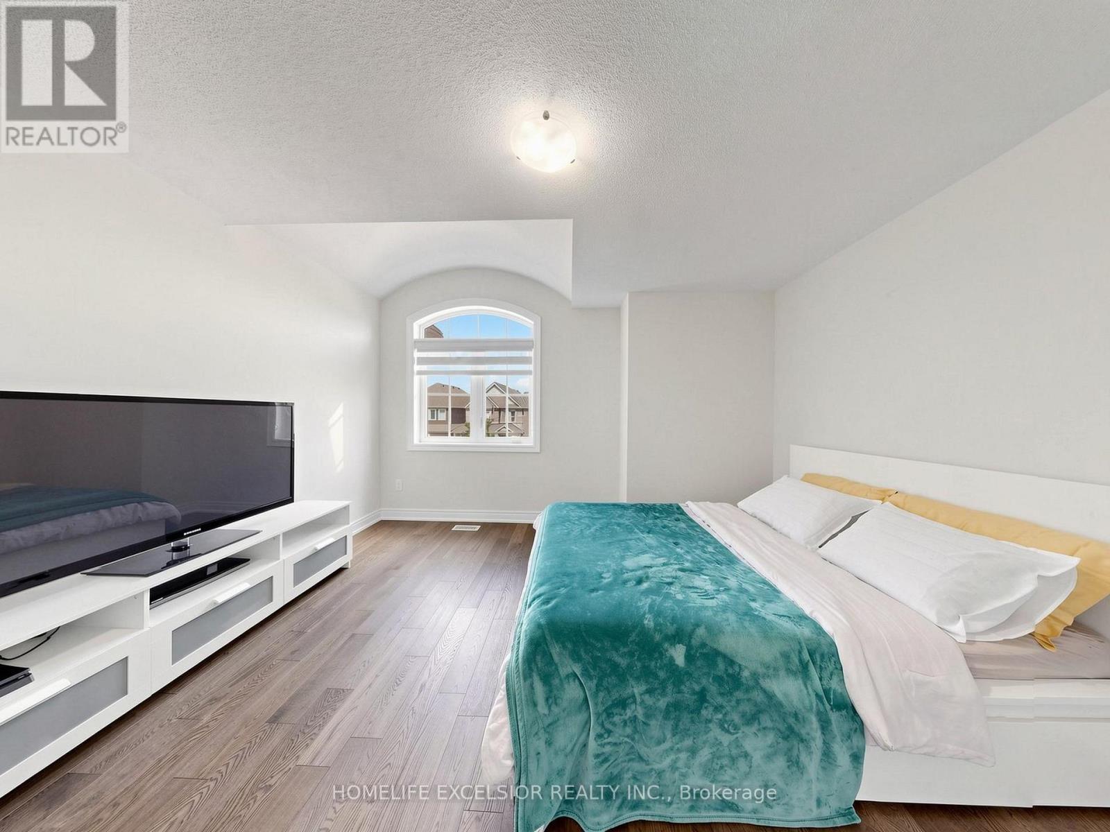 5 Manor Hampton Street, East Gwillimbury, Ontario L9N 0R1 - Photo 34 - N13694476