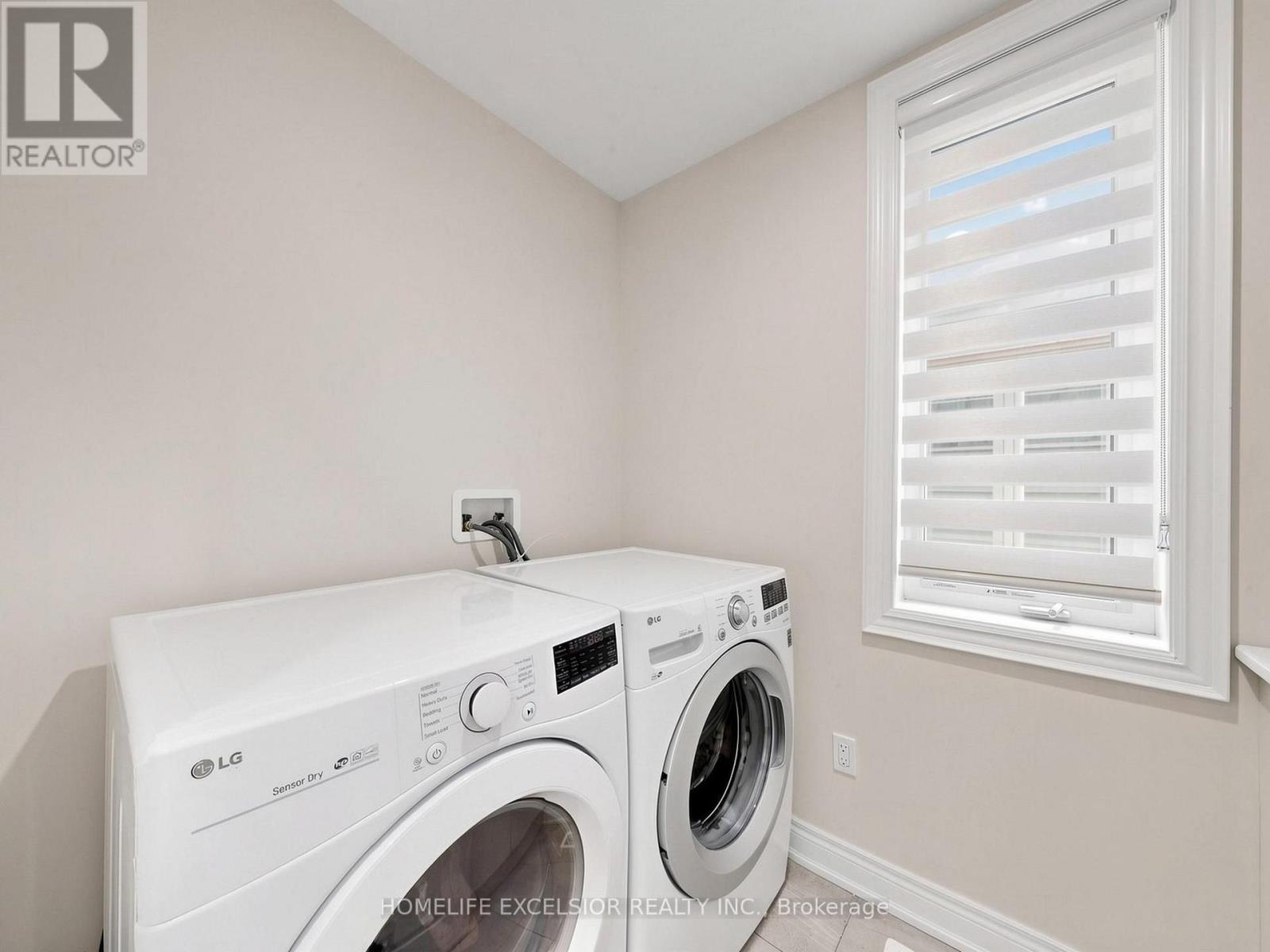 5 Manor Hampton Street, East Gwillimbury, Ontario L9N 0R1 - Photo 49 - N13694476