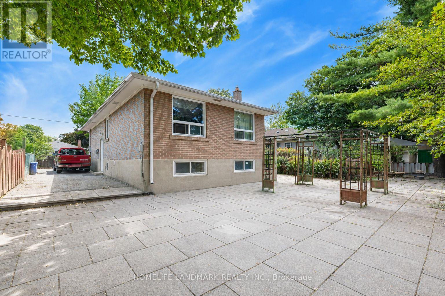 34 Gentry Crescent, Richmond Hill, Ontario  L4C 2G9 - Photo 31 - N13694486
