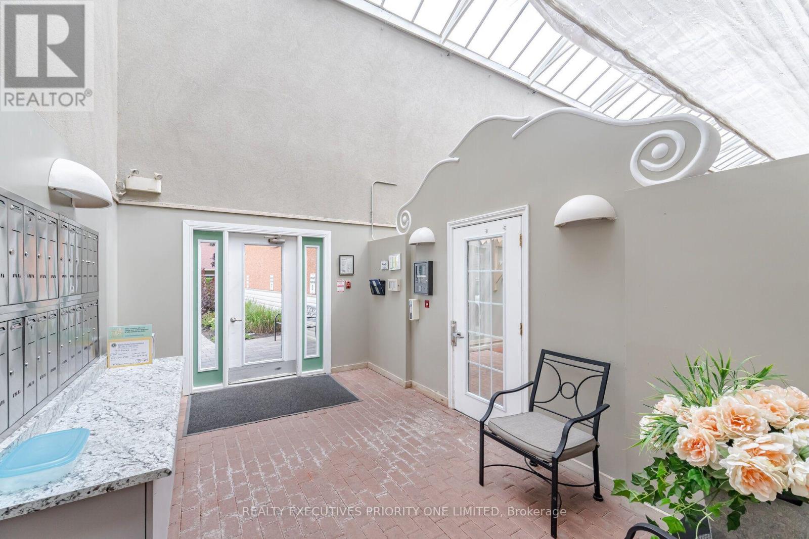 2 - 77 Mill Street E, New Tecumseth, Ontario  L0G 1W0 - Photo 4 - N13694502