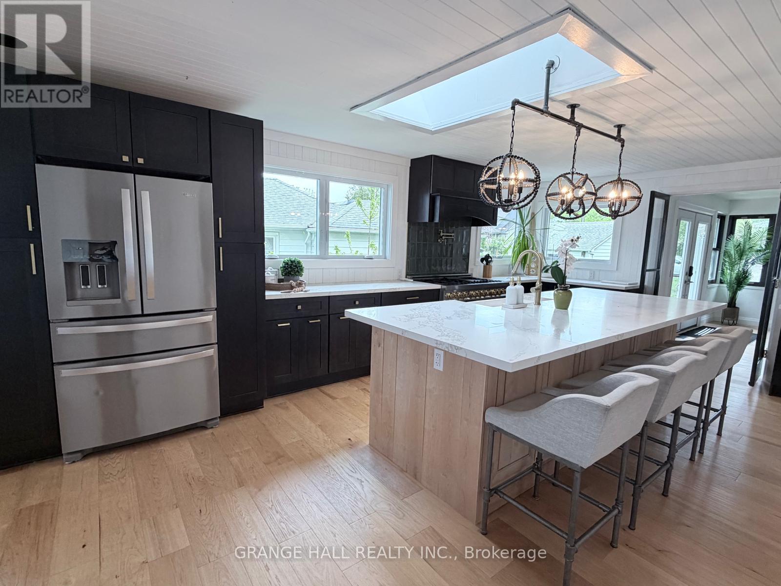 461 Limerick Street, Innisfil, Ontario  L0L 1R0 - Photo 12 - N13694522