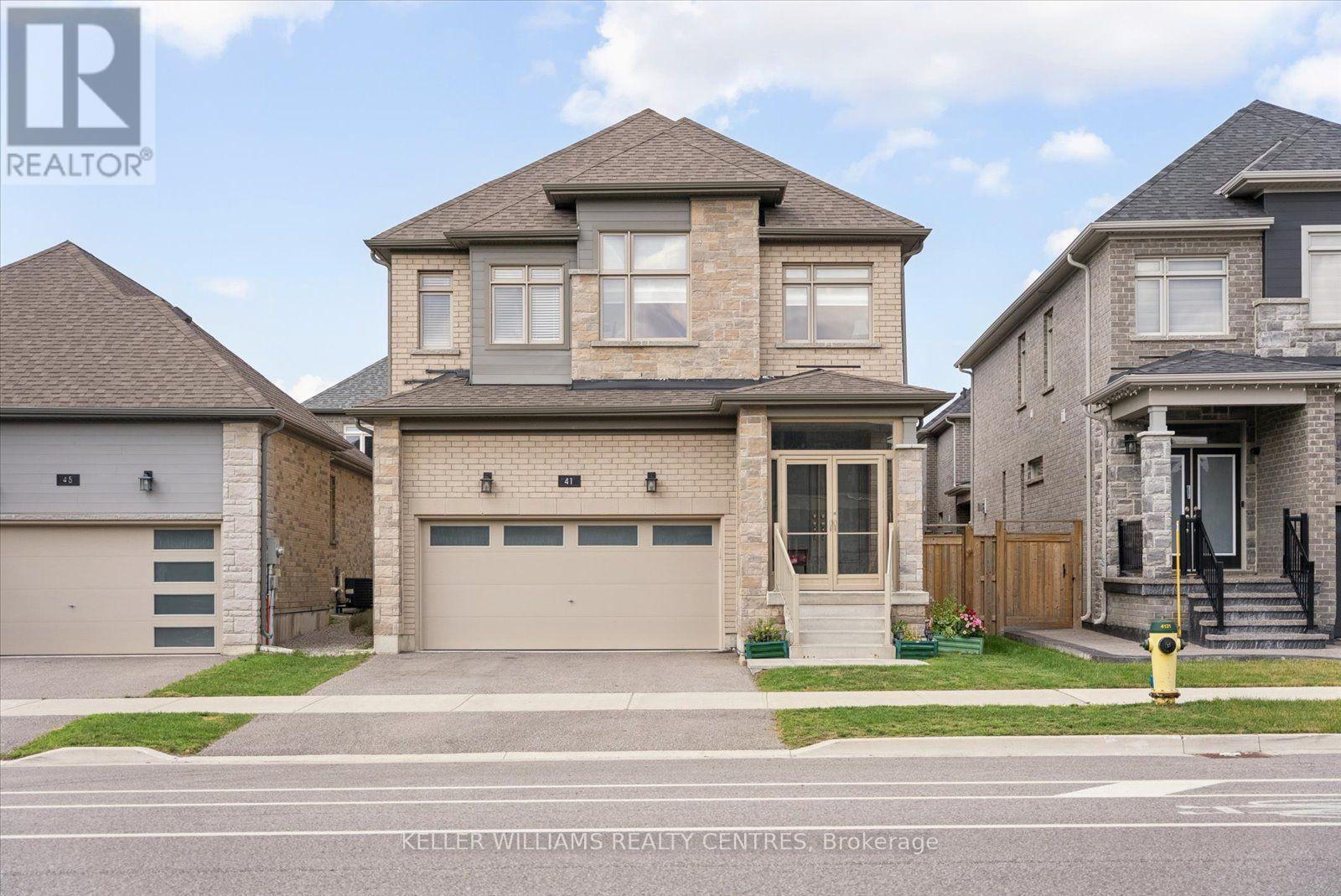 41 Mabern Street, Barrie, Ontario L9J 0J1 - Photo 1 - S13694436