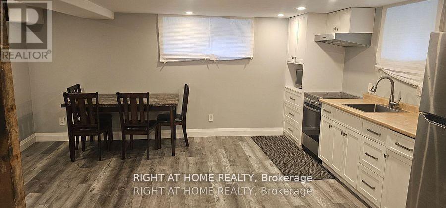 Bsmt - 21 Thomson Street, Barrie, Ontario L4N 1X4 - Photo 3 - S13694438