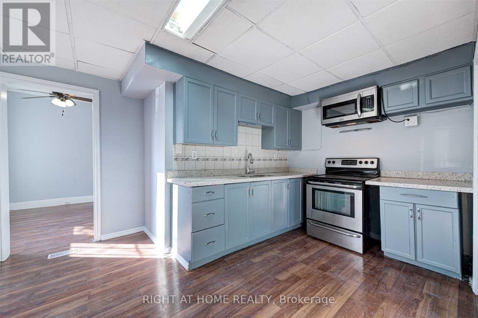 Main Fl - 5 William Street, Brampton, Ontario  L6V 1L3 - Photo 15 - W13694440