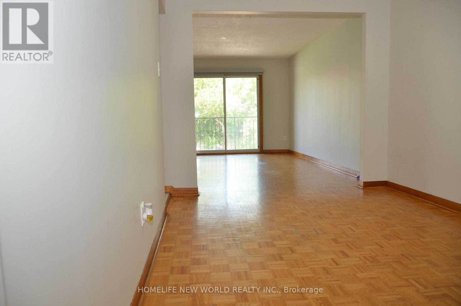 6 Privet Road, Toronto, Ontario  M3M 1C1 - Photo 12 - W13694478
