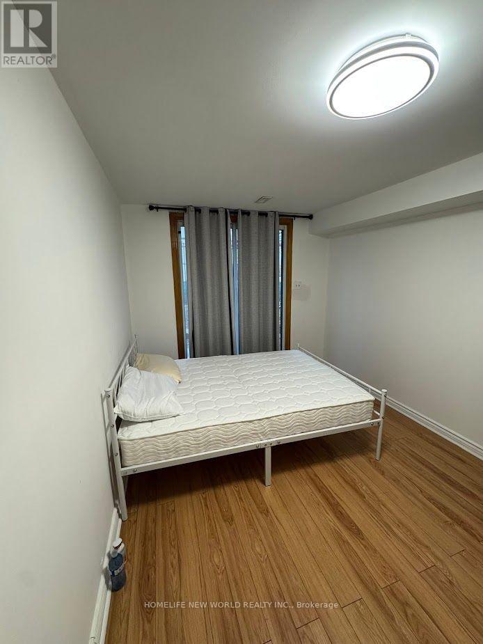 6 Privet Road, Toronto, Ontario  M3M 1C1 - Photo 25 - W13694478