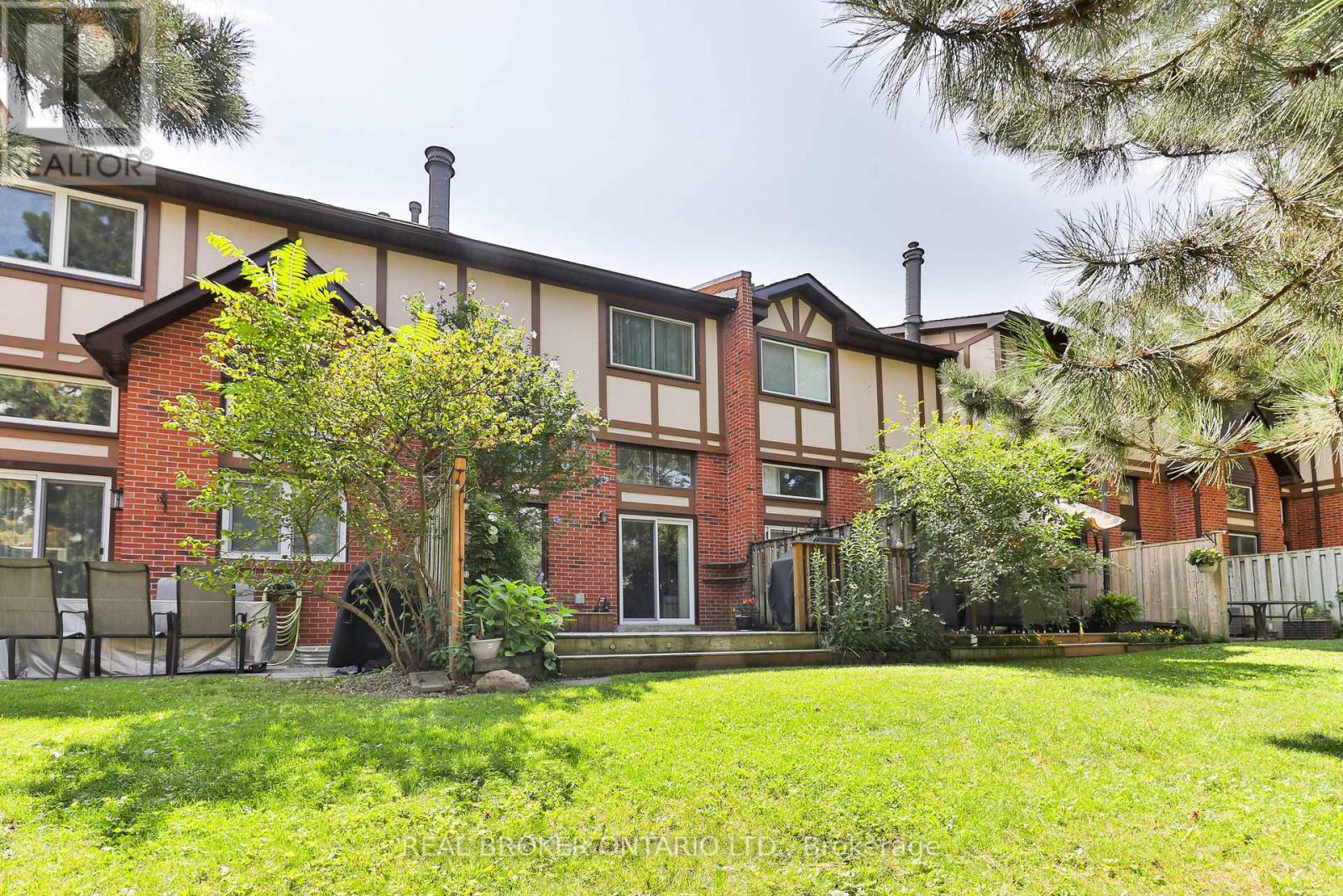 16 - 1764 Rathburn Road E, Mississauga, Ontario  L4W 2N8 - Photo 17 - W13694506