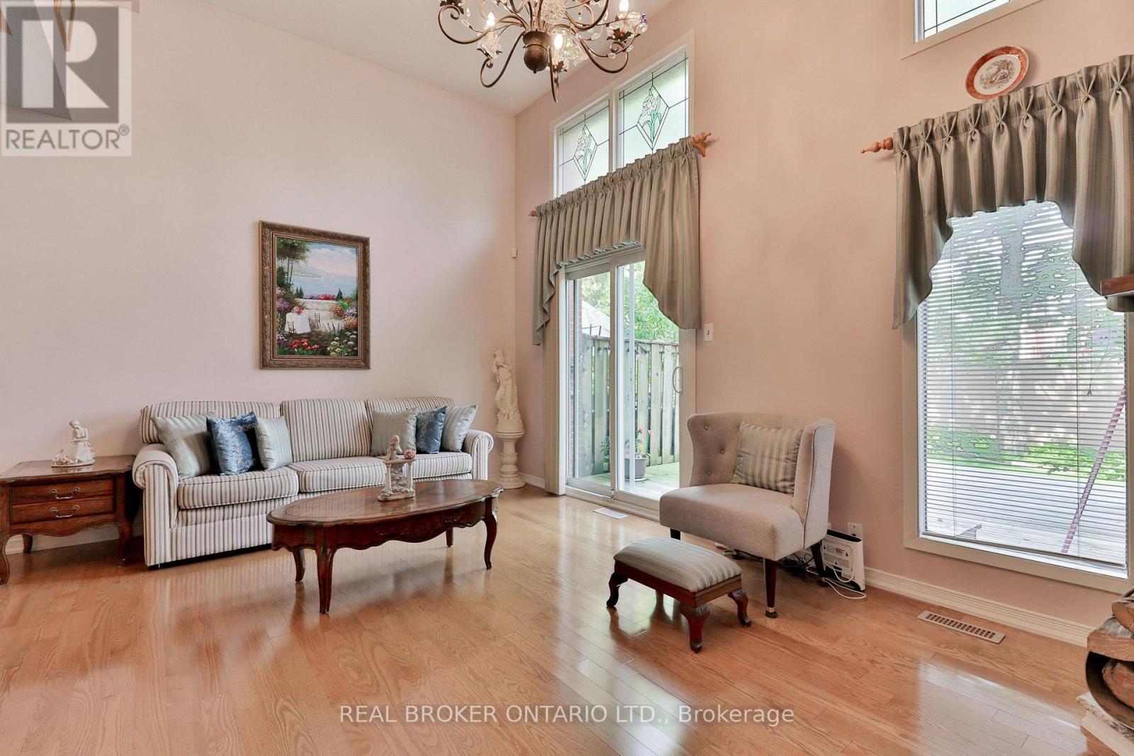 16 - 1764 Rathburn Road E, Mississauga, Ontario  L4W 2N8 - Photo 6 - W13694506