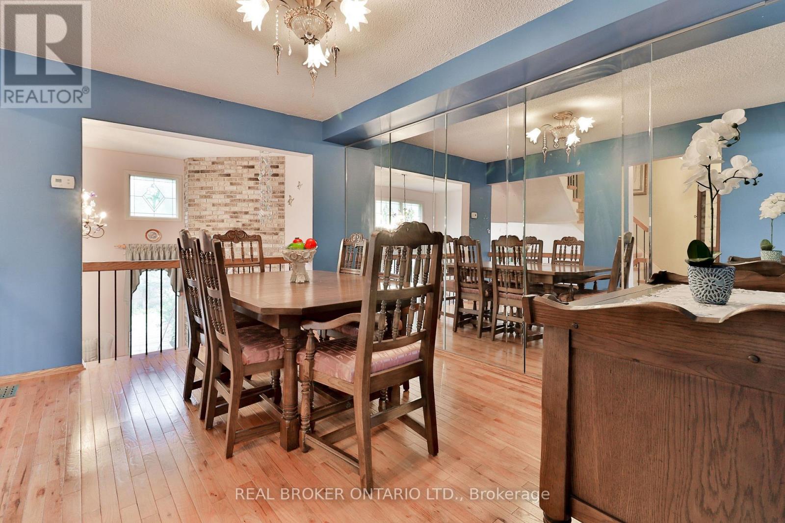 16 - 1764 Rathburn Road E, Mississauga, Ontario  L4W 2N8 - Photo 7 - W13694506