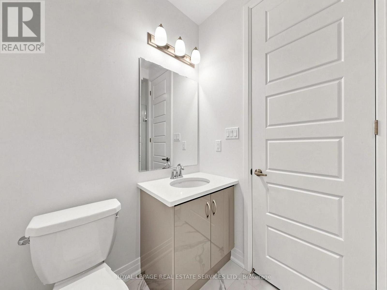 1340 Aymond Crescent, Oakville, Ontario  L6H 7W8 - Photo 31 - W13694536