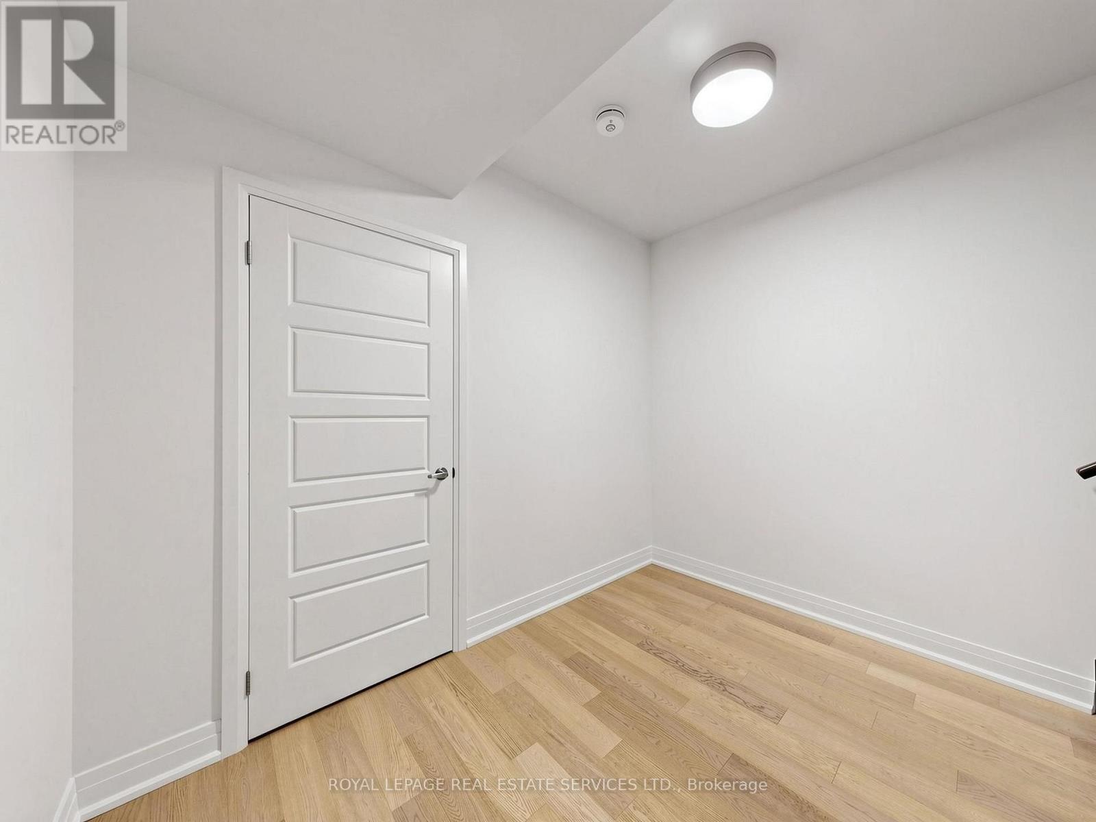 1340 Aymond Crescent, Oakville, Ontario  L6H 7W8 - Photo 39 - W13694536