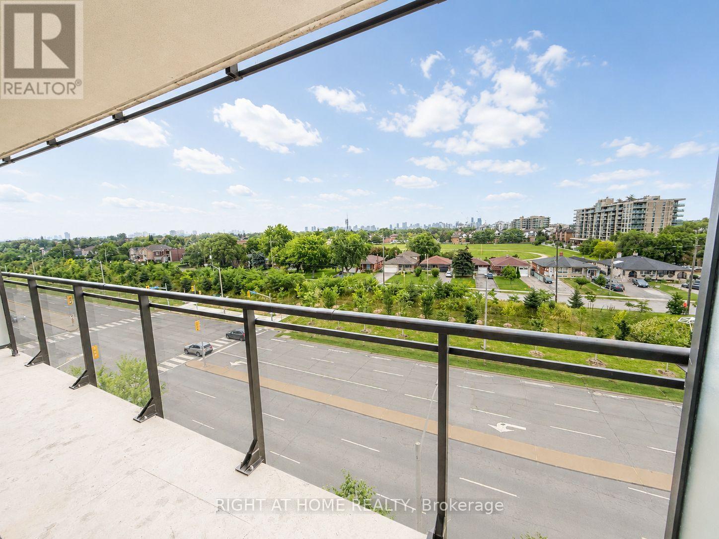 608 - 1 De Boers Drive, Toronto, Ontario  M3J 0G6 - Photo 11 - W13694550