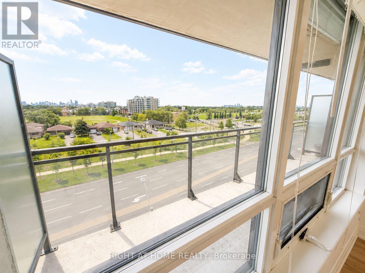 608 - 1 De Boers Drive, Toronto, Ontario  M3J 0G6 - Photo 12 - W13694550