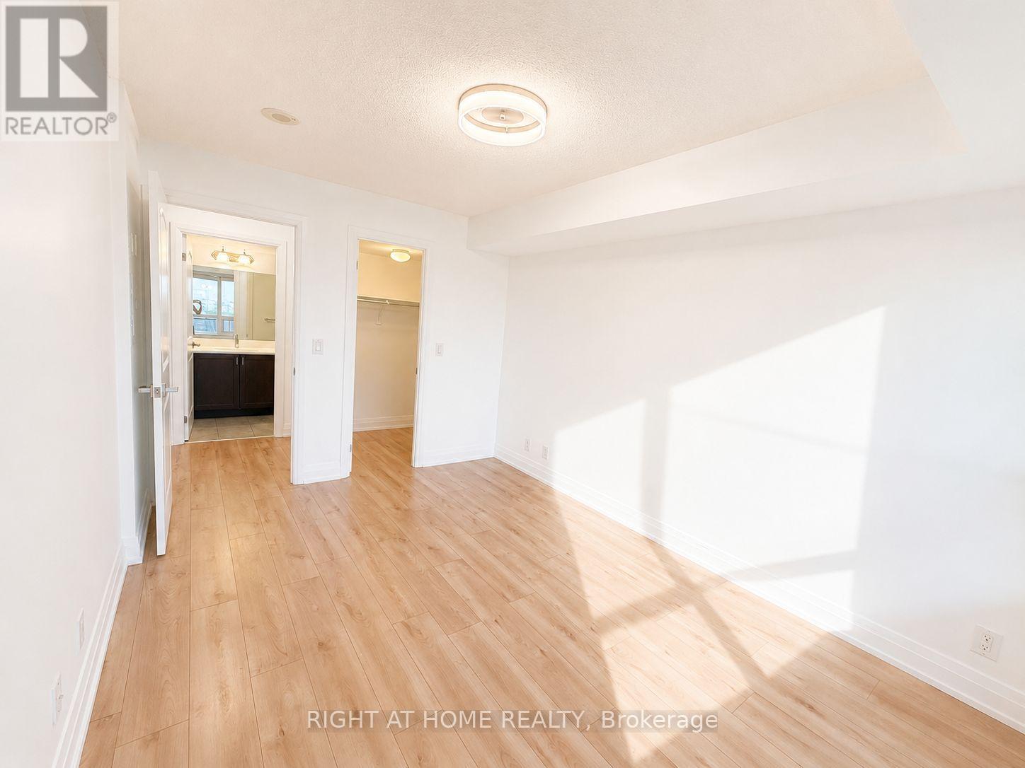 608 - 1 De Boers Drive, Toronto, Ontario  M3J 0G6 - Photo 7 - W13694550