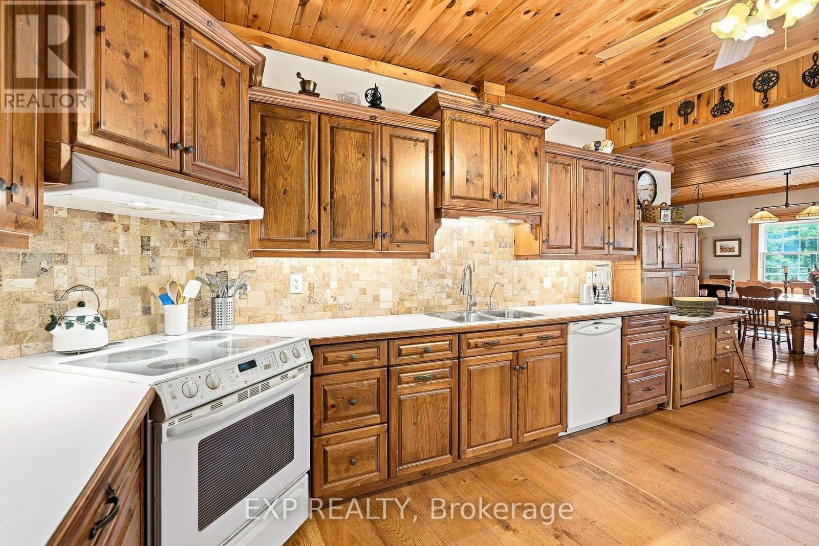 Sr404 - 14 Severn River, Muskoka Lakes, Ontario  P0C 1M0 - Photo 13 - X13694554