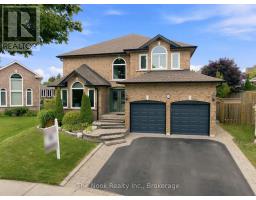 57 FINNEGAN PLACE, Whitby, Ontario