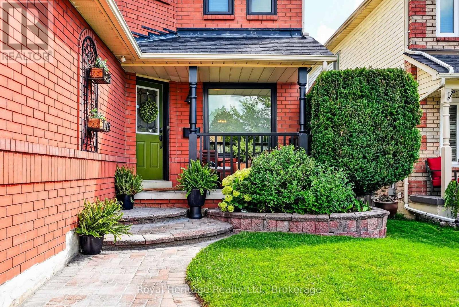 49 Bradshaw Street, Clarington, Ontario  L1C 2H4 - Photo 6 - E13694598
