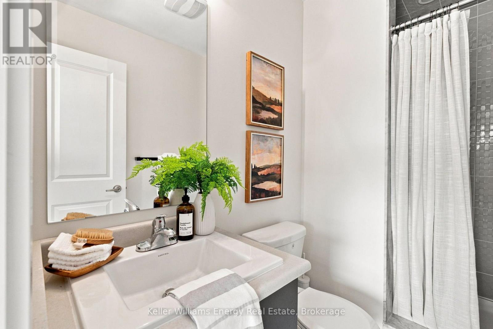 204 - 2550 Castlegate Crossing, Pickering, Ontario L1X 0G4 - Photo 17 - E13694634