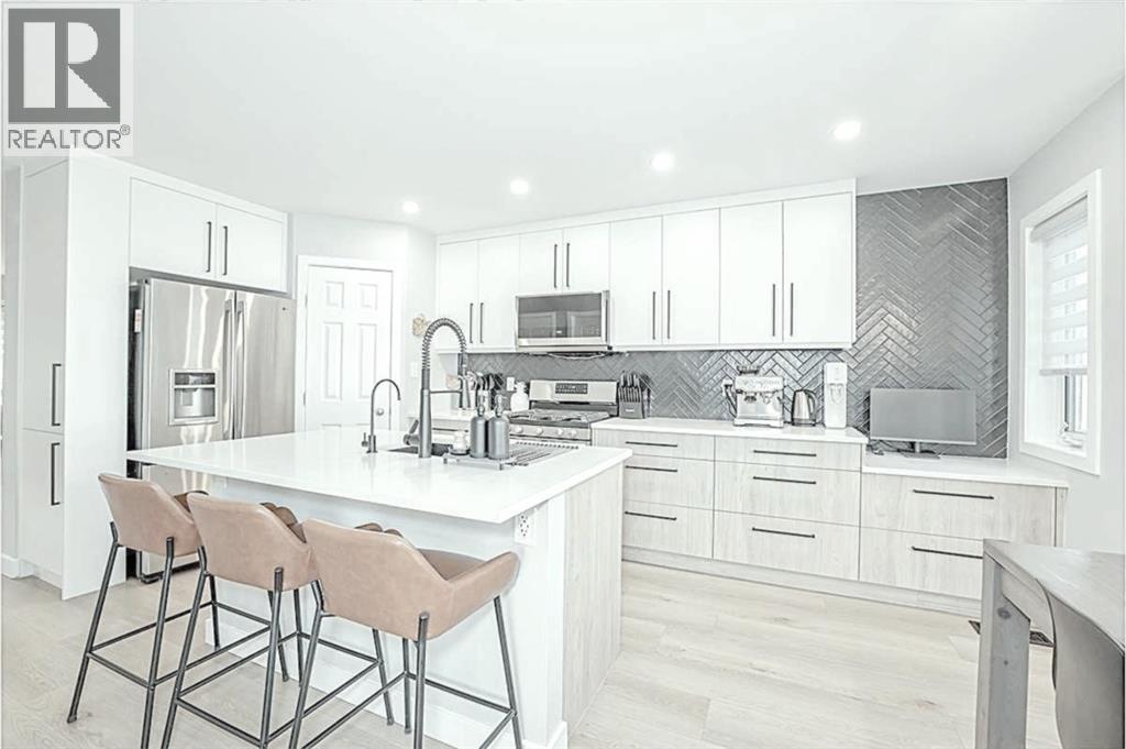 28 Copperfield Heath Se, Calgary, Alberta  T2Z 4V2 - Photo 9 - A2338774