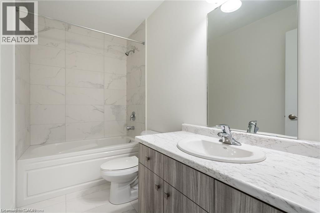 28 Dryden Lane, Hamilton, Ontario  L8H 0B6 - Photo 15 - 40856944