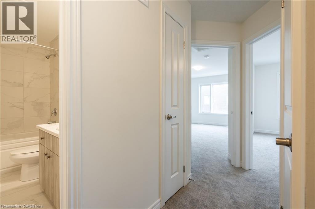 28 Dryden Lane, Hamilton, Ontario  L8H 0B6 - Photo 14 - 40856944
