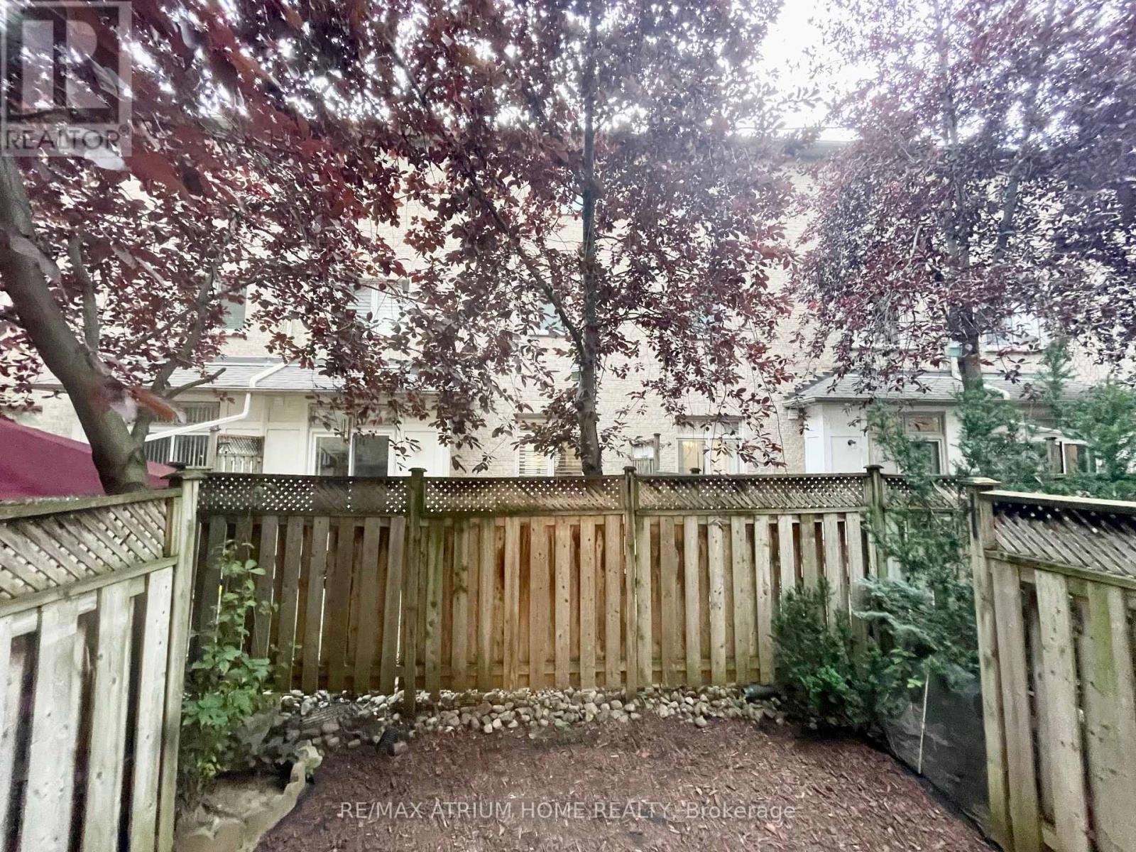 10 William Poole Way, Toronto, Ontario  M2N 7A7 - Photo 10 - C13694590