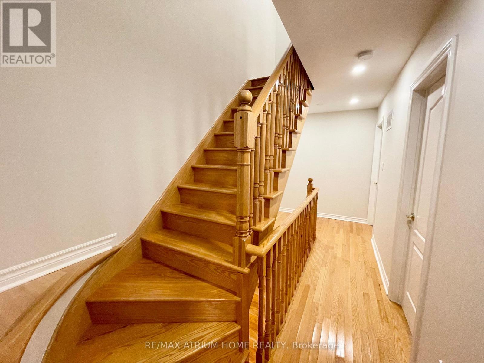 10 William Poole Way, Toronto, Ontario  M2N 7A7 - Photo 17 - C13694590