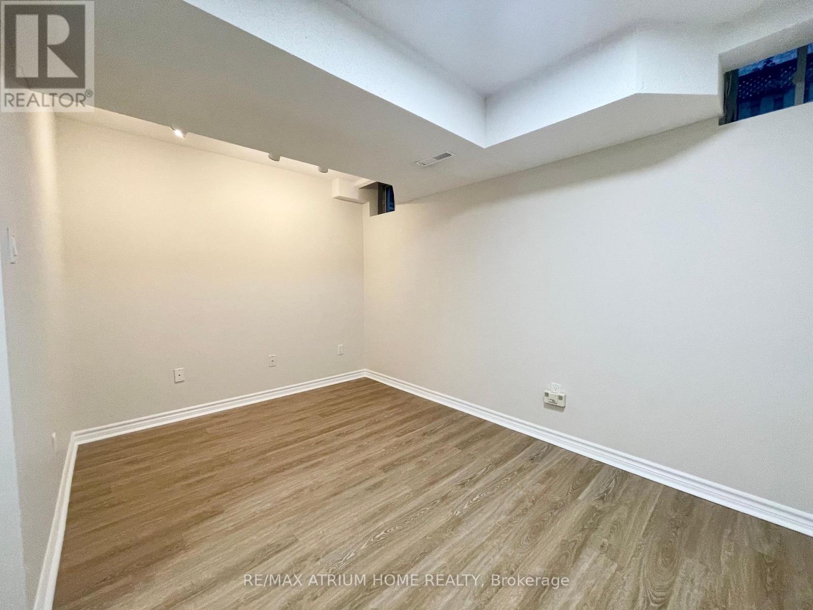10 William Poole Way, Toronto, Ontario  M2N 7A7 - Photo 28 - C13694590