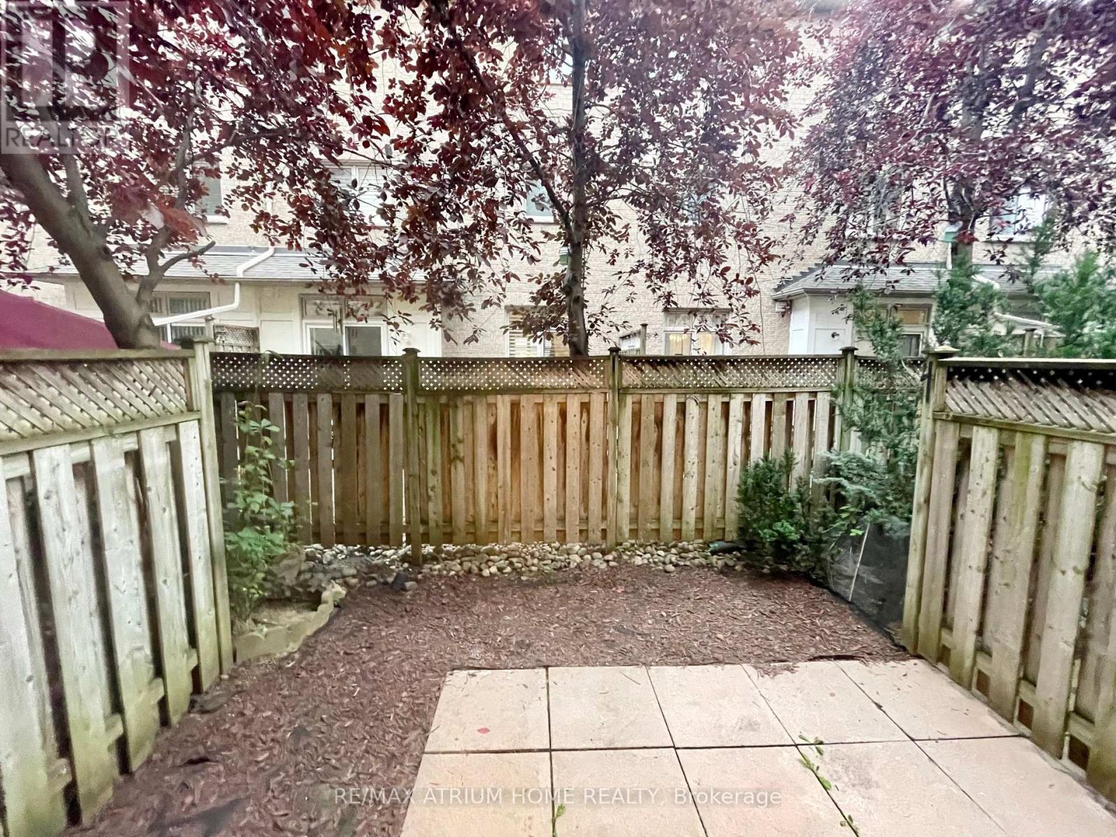 10 William Poole Way, Toronto, Ontario  M2N 7A7 - Photo 8 - C13694590