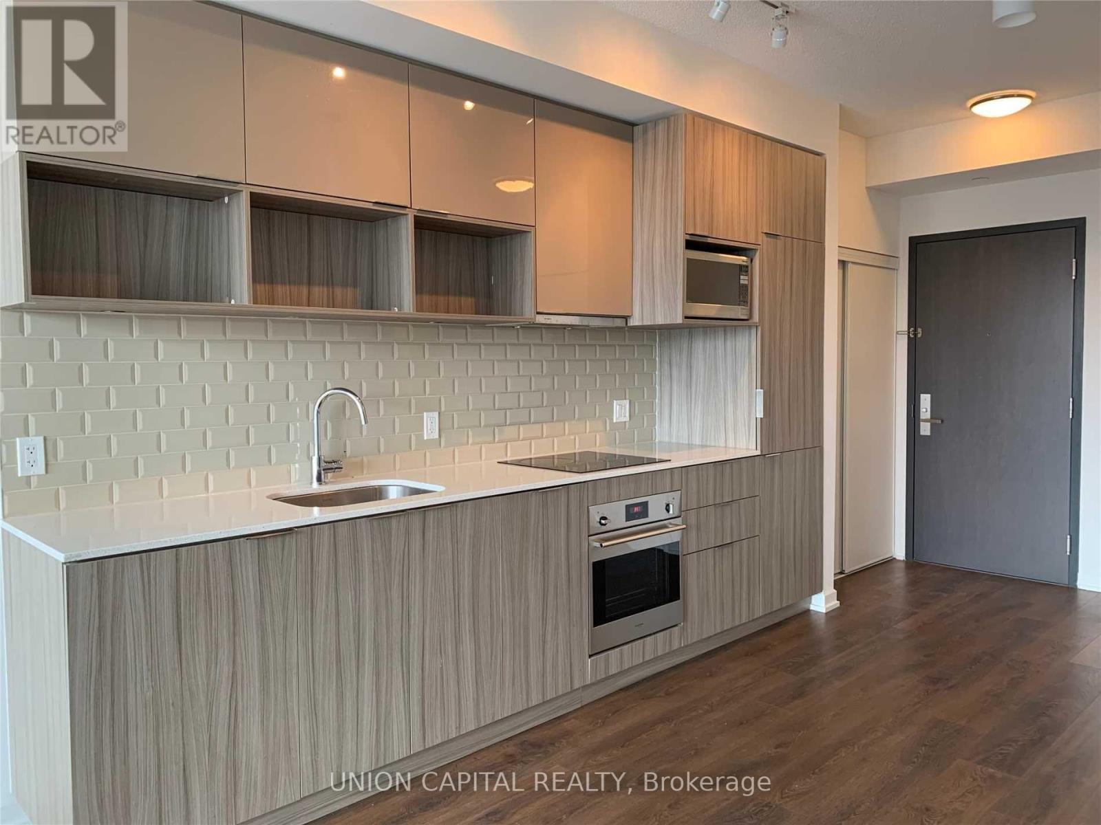201 - 52 Forest Manor Road, Toronto, Ontario  M2J 0E2 - Photo 3 - C13694630
