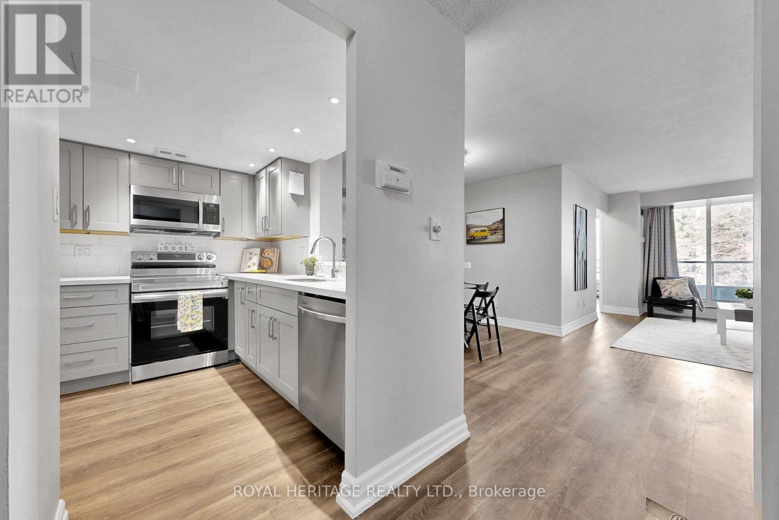 207 - 20 Guildwood Parkway, Toronto, Ontario  M1B 5E6 - Photo 7 - E13694614
