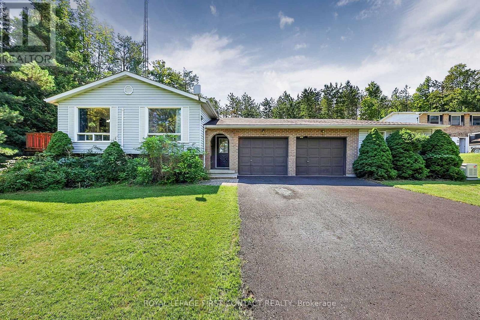 4576 Line 5 Line N, Oro-Medonte, Ontario  L0L 1V0 - Photo 4 - S13694566