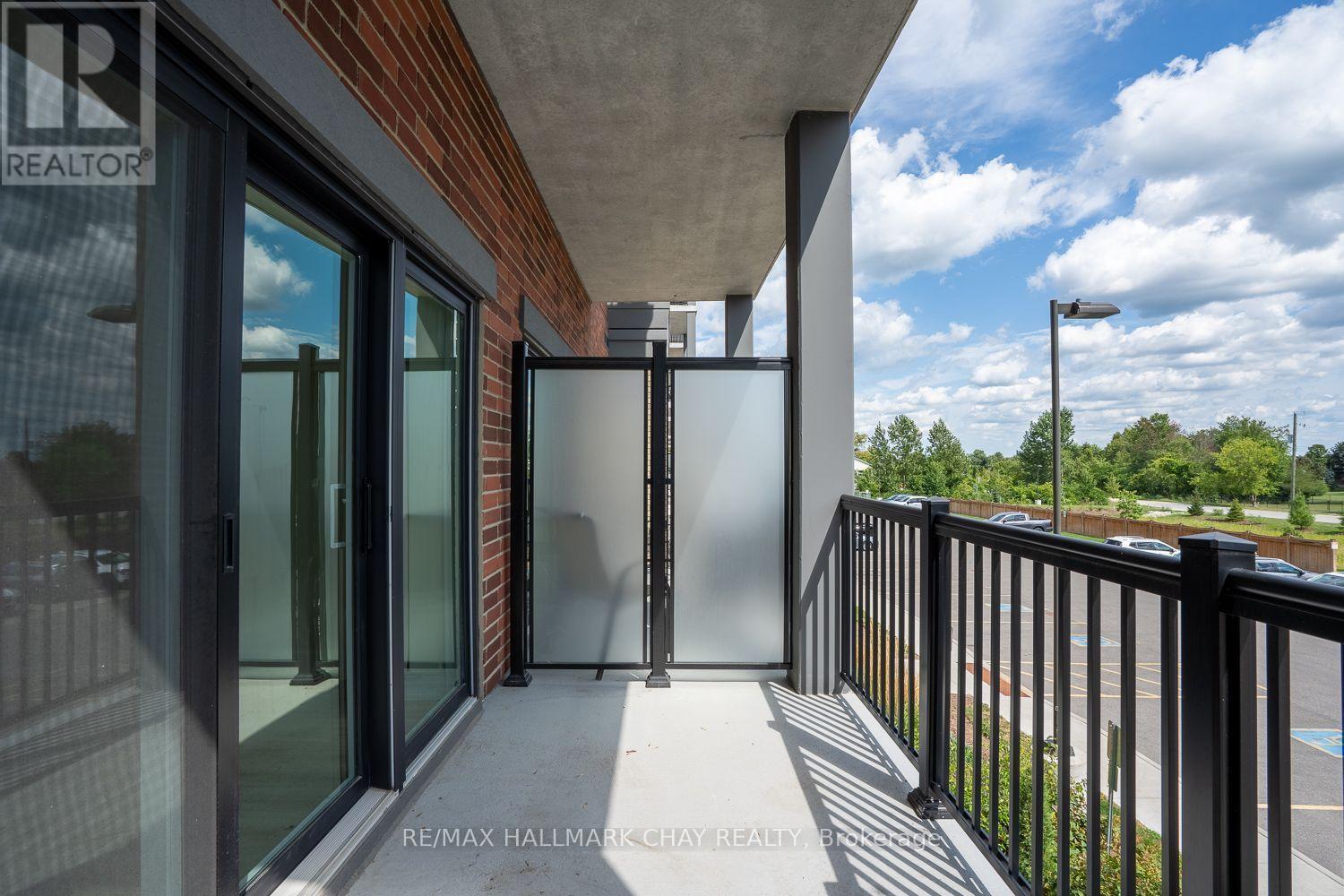 203 - 121 Mary Street, Clearview, Ontario  L0M 1G0 - Photo 21 - S13694574