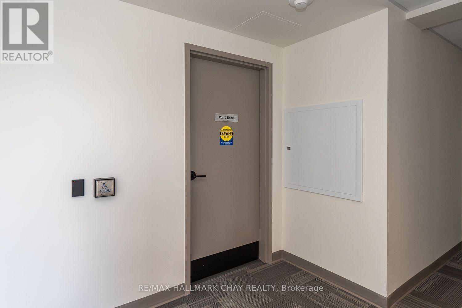203 - 121 Mary Street, Clearview, Ontario  L0M 1G0 - Photo 22 - S13694574