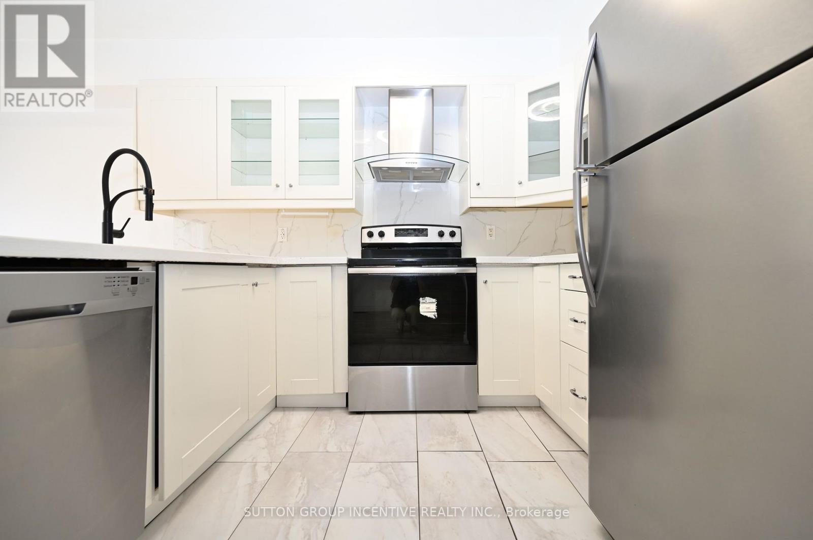 233 Stanley Street, Barrie (East Bayfield), Ontario  L4M 6X9 - Photo 10 - S13694624