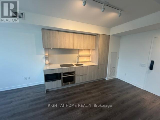 1204 - 28 Ann Street, Mississauga, Ontario  L5G 0E1 - Photo 5 - W13694632